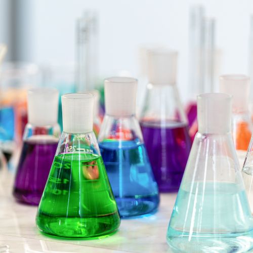 ECHA spouští novou databázi chemických látek